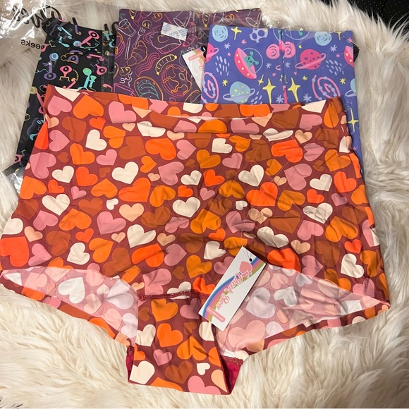 Cheek Boss Intimates & Sleepwear 4 New Pairs Of Cheek Boss